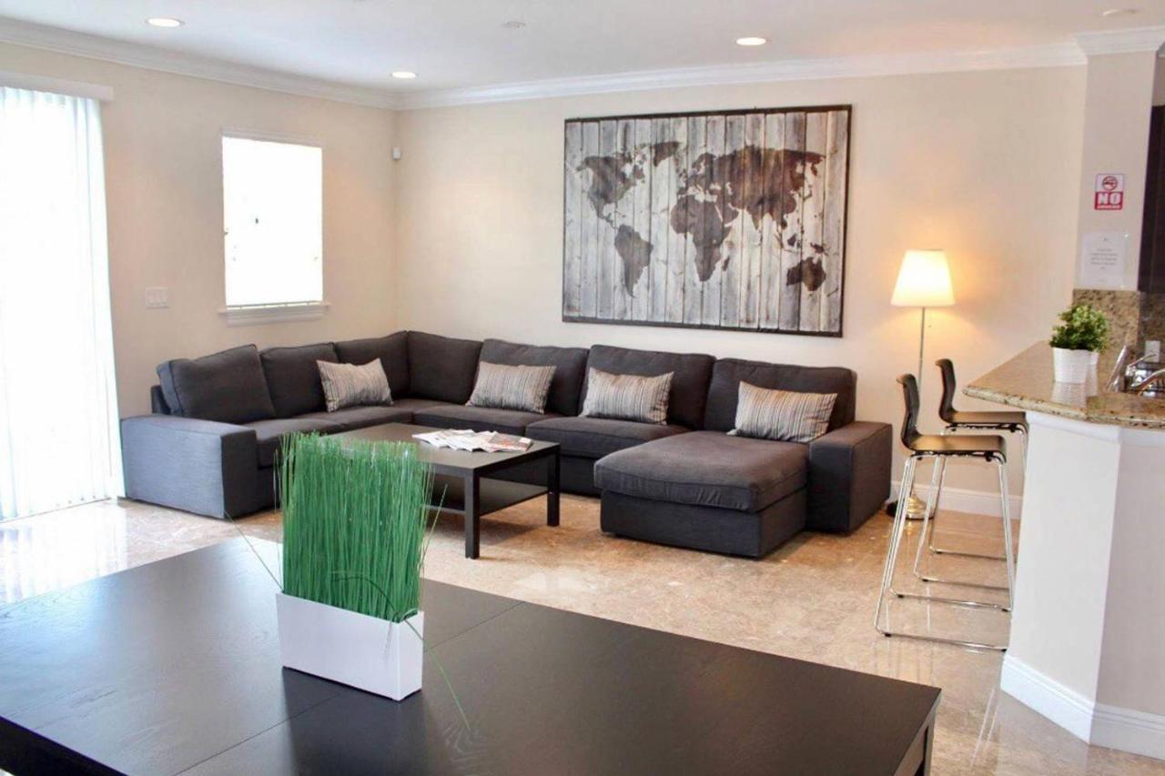 New 4 Bedroom House Close To Everything In Fll#320 Fort Lauderdale Exterior photo